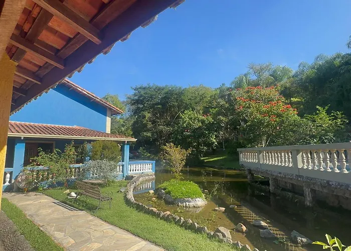 Espaco E Pousada Krisalys Guararema