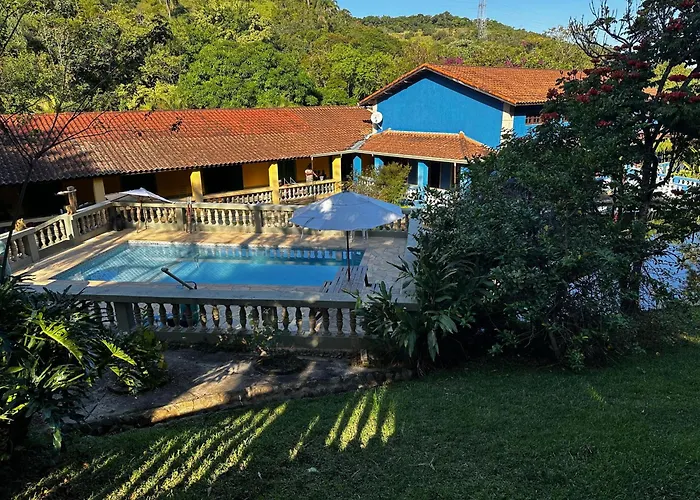 Espaco E Pousada Krisalys Guararema