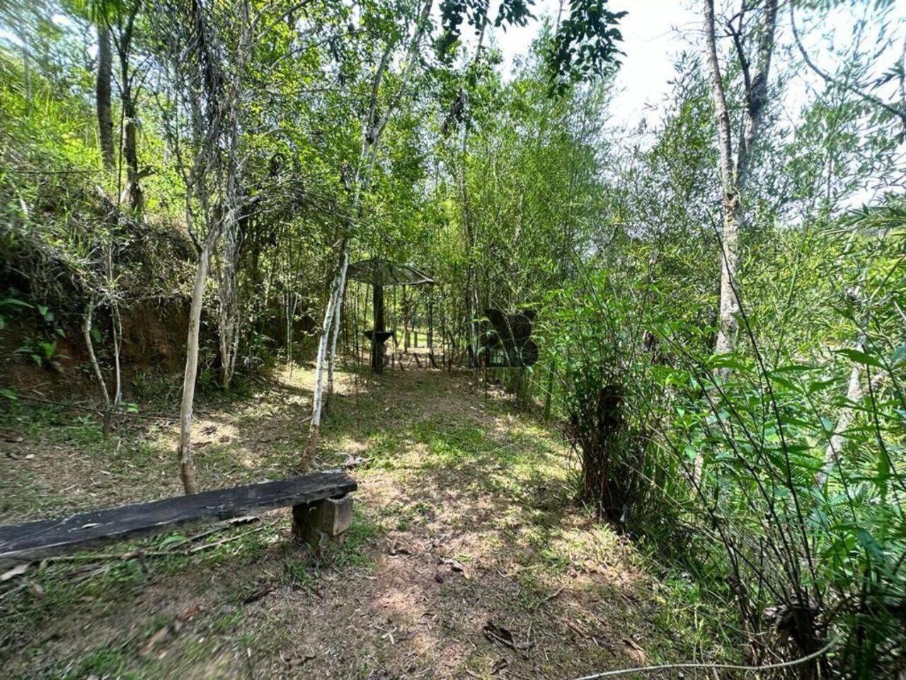 Sitio Em Guararema * Jacarei
